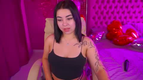 Susie online show from February 10, 9:08 pm