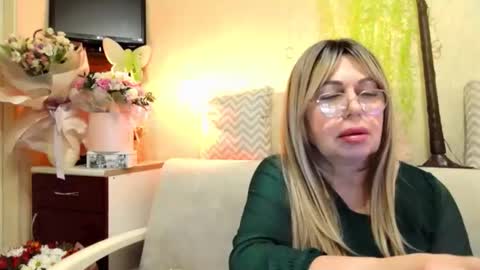 SusiexNoreen online show from April 22, 2:14 am