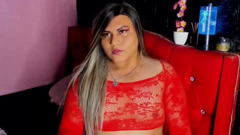 Snapshot of sussan__dirty chatting on October 28, 11:51 pm Sussan online show from October 28, 11:51 pm