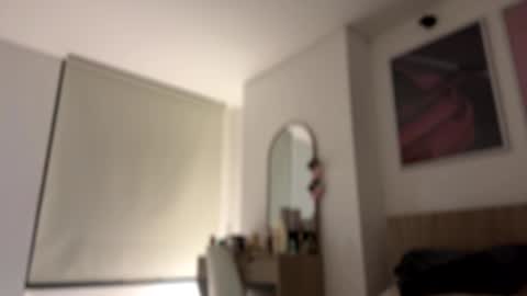 Snapshot of sussanf_ chatting on February 5, 12:53 am Susy online show from February 5, 12:53 am