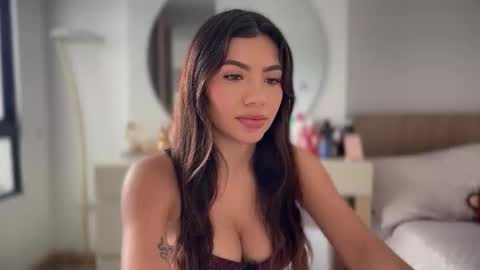 Snapshot of sussanf_ chatting on September 17, 8:32 pm Susy online show from September 17, 8:32 pm