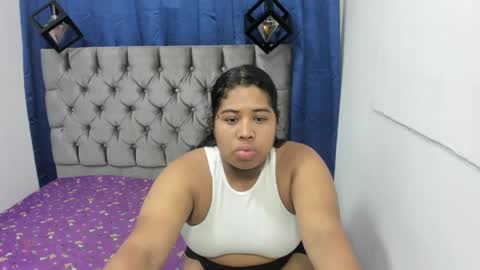 Snapshot of sussann_gomez chatting on May 29, 1:09 pm sussann online show from May 29, 1:09 pm