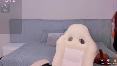 Snapshot of sussy_sweet4u chatting on September 13, 9:53 am sussy_sweet4u online show from September 13, 9:53 am