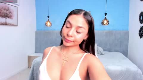 Snapshot of sussy_sweet4u chatting on May 2, 7:57 am sussy_sweet4u online show from May 2, 7:57 am