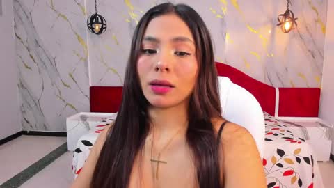 Snapshot of sussy_sweet4u chatting on June 2, 7:54 am sussy_sweet4u online show from June 2, 7:54 am