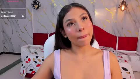 Snapshot of sussy_sweet4u chatting on June 7, 9:24 am sussy_sweet4u online show from June 7, 9:24 am