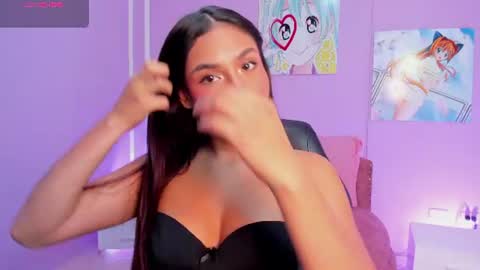 Snapshot of sussy_sweet4u chatting on July 16, 9:59 am sussy_sweet4u online show from July 16, 9:59 am