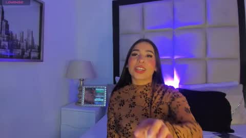 sussyfoxx_ online show from March 29, 3:06 am