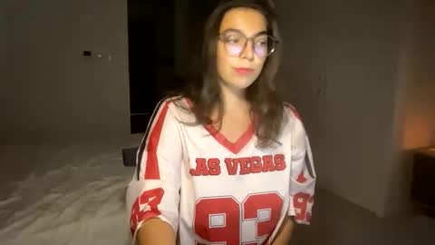 Snapshot of susyli chatting on October 12, 3:44 pm susyli online show from October 12, 3:44 pm
