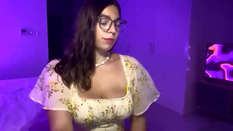 Snapshot of susyli chatting on October 17, 4:31 pm susyli online show from October 17, 4:31 pm
