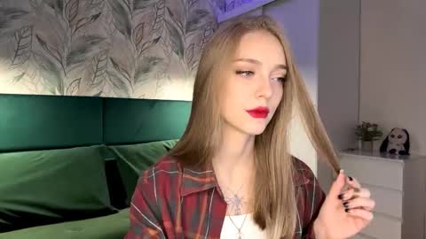 Jessica online show from October 24, 4:14 pm