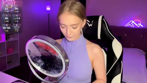 Jessica online show from April 18, 1:15 pm