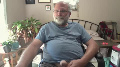 suthernguy54 online show from July 25, 6:49 pm