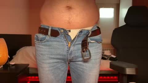 sutlac90 online show from November 2, 1:57 pm