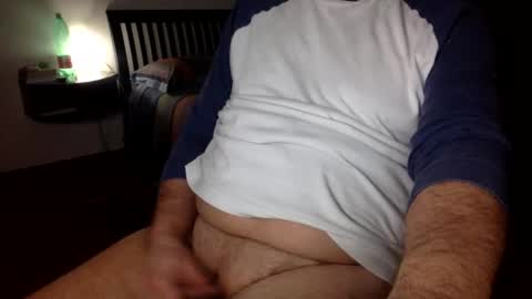 Snapshot of suxgiu chatting on March 27, 8:41 pm DownSoul online show from March 27, 8:41 pm