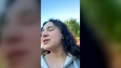 suzyhere online show from July 3, 3:13 am