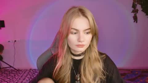 Eva online show from October 8, 1:53 pm