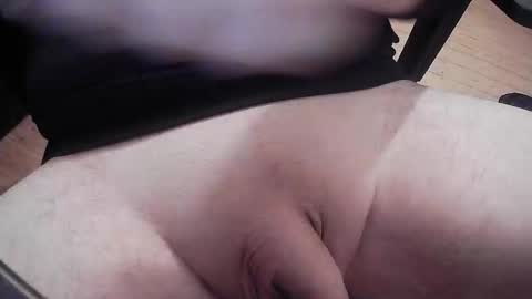 swallowtscum online show from March 7, 9:45 pm