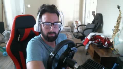 Swals online show from September 20, 6:53 pm