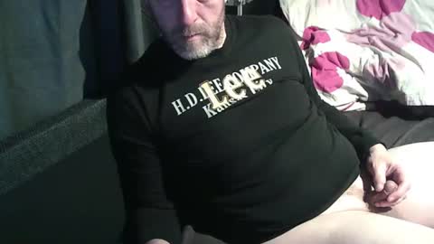 ArnSwart online show from April 7, 1:39 am