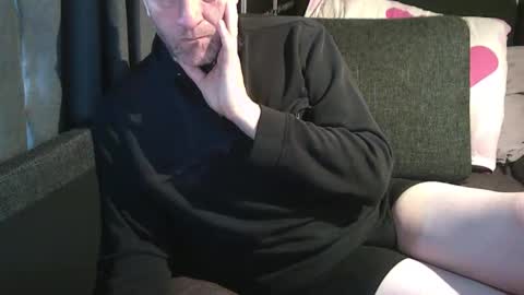 ArnSwart online show from April 19, 2:27 pm