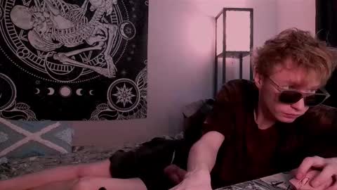 sweaties3 online show from February 1, 11:42 am