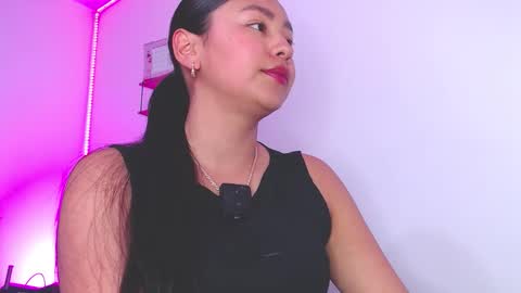 Amy  IG sweeet amy0 online show from October 24, 12:19 am