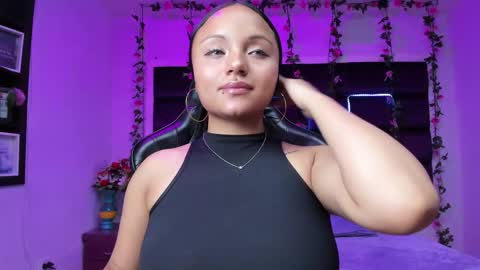 Snapshot of sweelanna chatting on October 23, 2:44 am sweet ana online show from October 23, 2:44 am