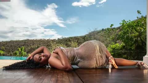 Evangeline online show from December 20, 12:49 pm