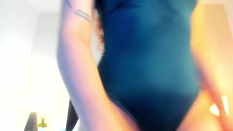 Snapshot of sweerbilly2 chatting on February 13, 5:37 am sweerbilly2 online show from February 13, 5:37 am