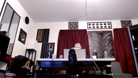Snapshot of sweet4juicy chatting on September 20, 12:28 pm sweet4juicy online show from September 20, 12:28 pm