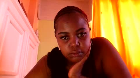 Snapshot of sweet52537 chatting on October 5, 8:45 am sweet52537 online show from October 5, 8:45 am