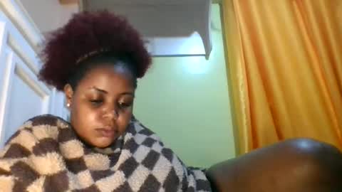 sweet52537 online show from March 8, 2:04 am