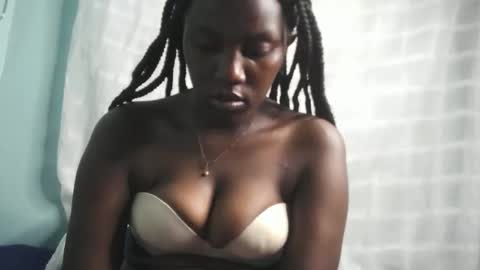 Snapshot of sweet69berry chatting on December 5, 6:22 am sweet69berry online show from December 5, 6:22 am