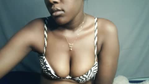 Snapshot of sweet69berry chatting on December 14, 7:14 am sweet69berry online show from December 14, 7:14 am