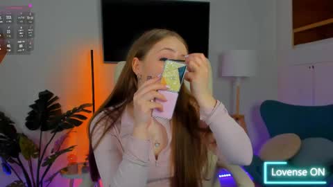 Sweet  Amily online show from April 18, 5:55 am