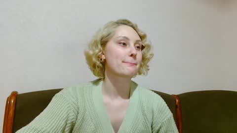 BredEmiliya online show from February 6, 11:48 pm