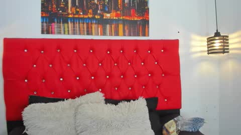 Carolina online show from February 23, 3:42 pm