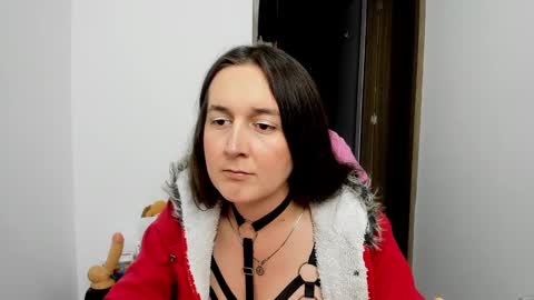 sweet__suck69bitch online show from December 9, 1:07 am