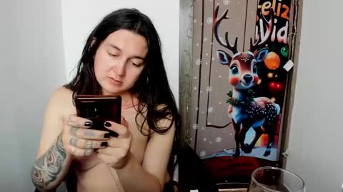 sweet__suck69bitch online show from December 24, 8:38 pm