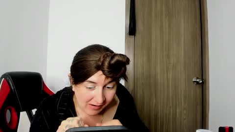 sweet__suck69bitch online show from February 26, 8:15 am