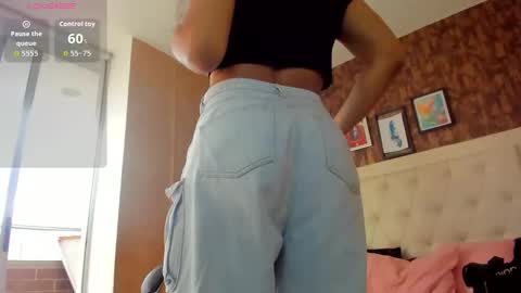 Vanessa online show from February 4, 9:53 pm