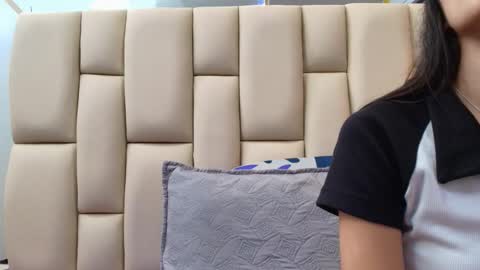 Amye  online show from November 13, 7:13 pm