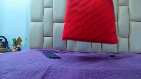 Amye  online show from March 3, 7:20 pm