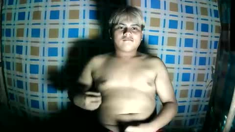 Snapshot of sweet_and_spicy00 chatting on May 4, 8:21 am sweet and spicy online show from May 4, 8:21 am