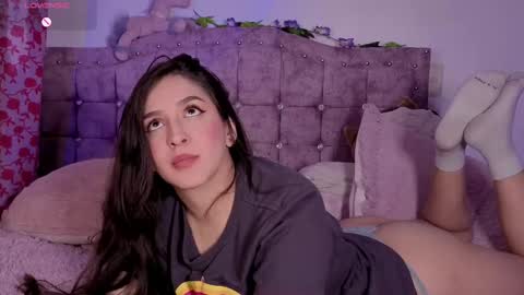 Snapshot of sweet_anllela chatting on September 19, 1:40 am Sthefany Lauren Independent Model online show from September 19, 1:40 am