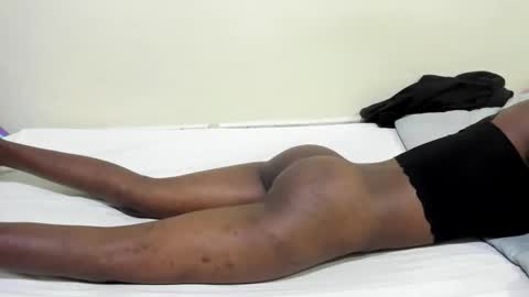 Snapshot of sweet_arya1 chatting on September 13, 7:13 pm sweet_arya1 online show from September 13, 7:13 pm