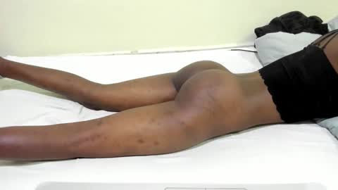 Snapshot of sweet_arya1 chatting on September 14, 10:25 am sweet_arya1 online show from September 14, 10:25 am