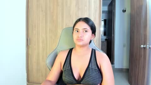 Snapshot of sweet_asheley chatting on March 5, 4:08 am Asheley online show from March 5, 4:08 am