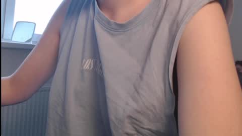 Snapshot of sweet_baby_kate chatting on February 6, 10:37 am Kate and Erica online show from February 6, 10:37 am